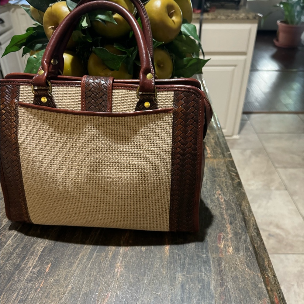 Purse - Picture 3 of 11